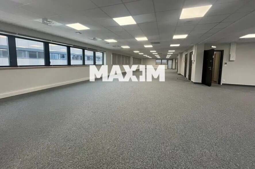 2 Rue Du Rompot, Fontaine-lès-Dijon à louer - Photo de l’immeuble – Image 2 sur 3