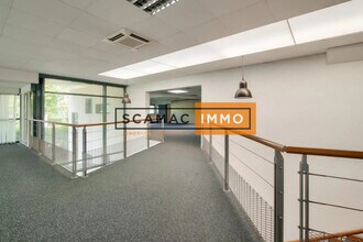 Local d’activités dans Tremblay-en-France à louer Photo de l’immeuble– Image 2 sur 2