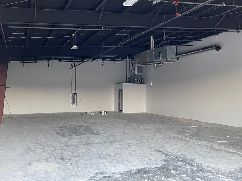 8509 Kingston Street, Avon, IN à louer - Photo intérieure – Image 3 sur 5