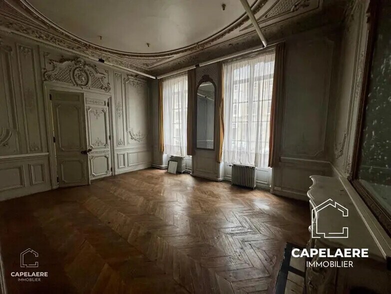 Bureau dans Saint-Omer à vendre - Photo intérieure – Image 3 sur 10