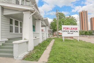 Plus de détails pour 209 E University Dr, Denton, TX - Bureau/Local commercial à louer