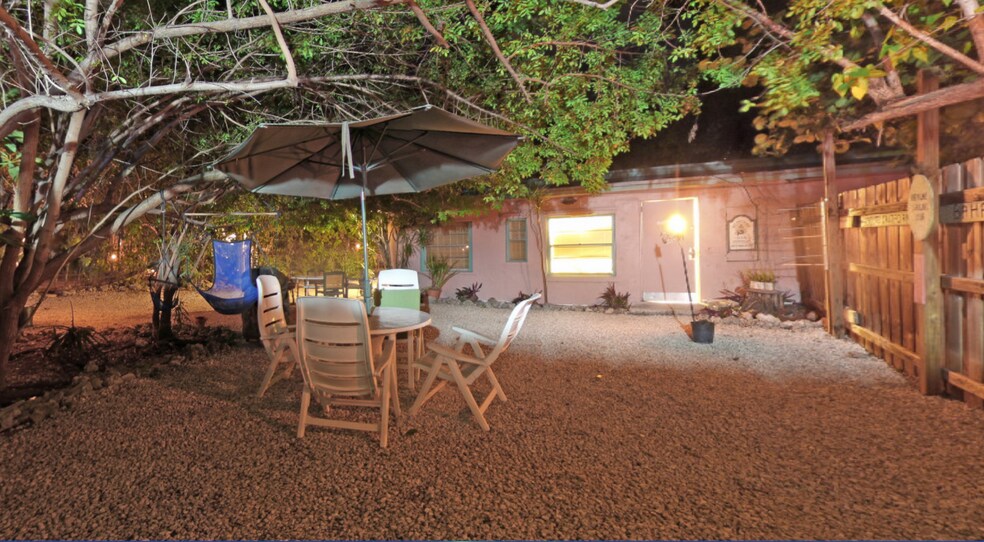 99306 Overseas Highway & 54400 S Dixie Highway, Key Largo, FL à vendre - Photo de l’immeuble – Image 2 sur 14