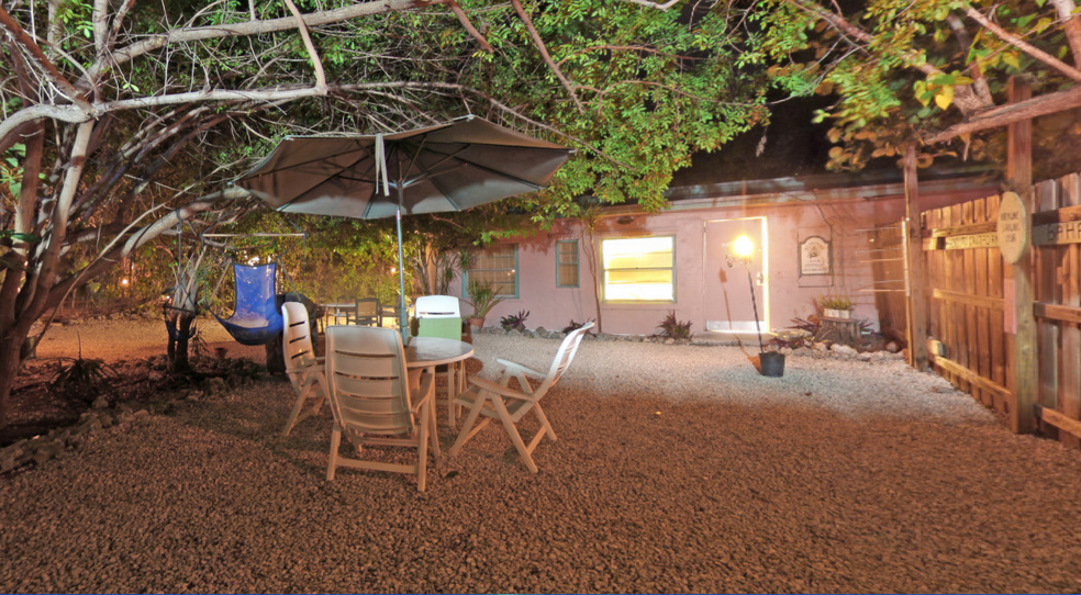 99306 Overseas Hwy, Key Largo, FL à vendre - Photo de l’immeuble – Image 2 sur 14