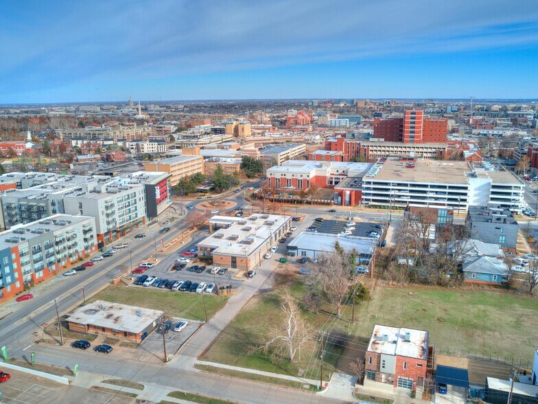 1014 N Francis Ave, Oklahoma City, OK à vendre - Aérien – Image 1 sur 13