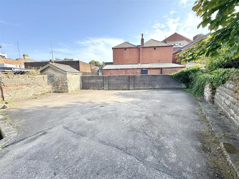 3A Hickman Rd, Penarth à louer - Photo de l’immeuble – Image 3 sur 32