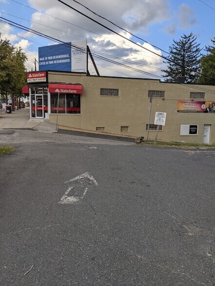 6711-6719 Belair Rd, Raspeburg, MD à louer - Photo de l’immeuble – Image 3 sur 16