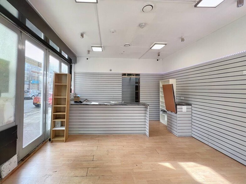 114-118 Stamford Street Central, Ashton Under Lyne à louer - Photo de l’immeuble – Image 3 sur 12
