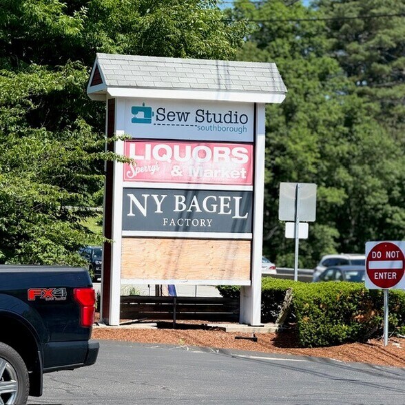 205 Turnpike Rd, Southborough, MA à louer - Photo de l’immeuble – Image 3 sur 6