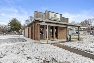 Plus de détails pour 110 Gladiolus St, Momence, IL - Local commercial à vendre