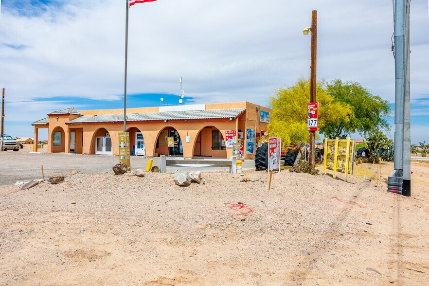 9674 W Monaco Blvd, Arizona City, AZ à vendre - Photo de l’immeuble – Image 2 sur 60