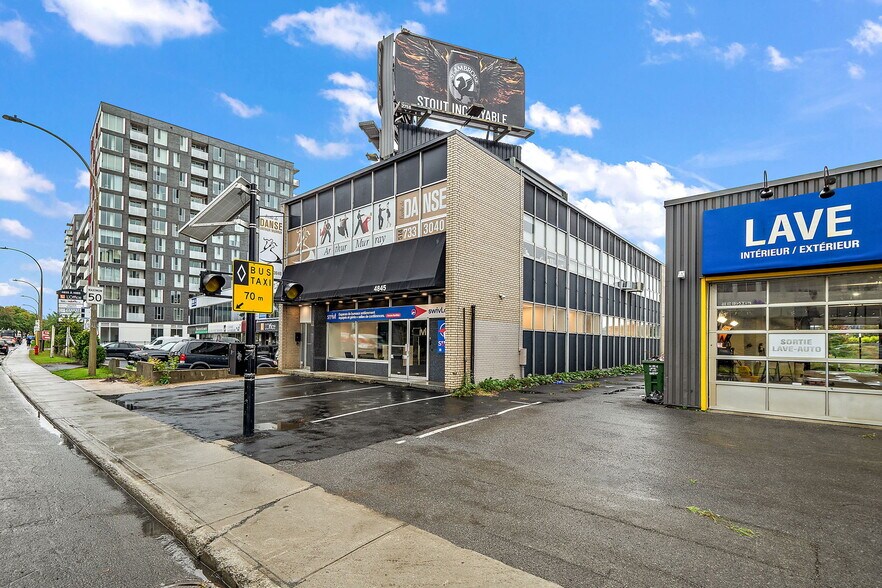 4845 Rue Jean-Talon O, Montréal, QC à louer - Photo de l’immeuble – Image 2 sur 50
