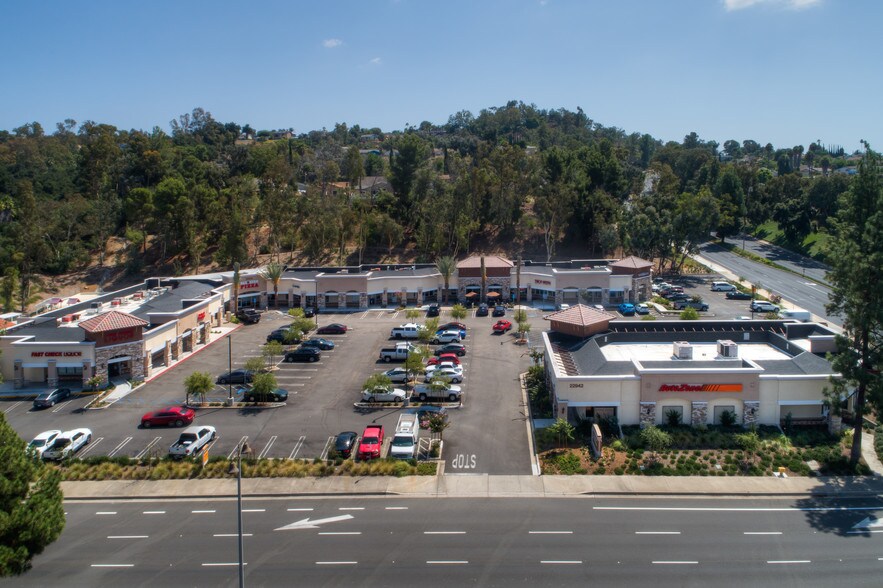 22900-22924 Los Alisos Blvd, Mission Viejo, CA à louer - Aérien – Image 1 sur 16