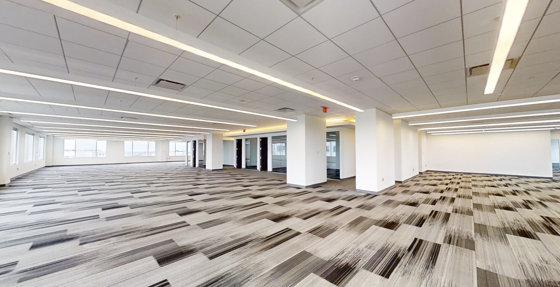 12950 Worldgate Dr, Herndon, VA à louer Photo intérieure– Image 1 sur 5