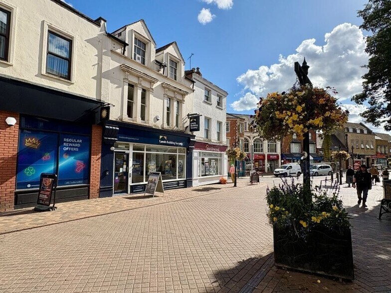 19 High St, Banbury à vendre - Photo de l’immeuble – Image 3 sur 3