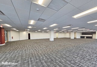 601 Oakmont Ln, Westmont, IL à louer Photo intérieure– Image 2 sur 6