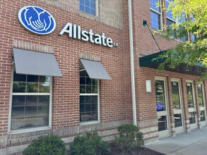 1507 Dodona Ter SE, Leesburg, VA à louer Photo de l’immeuble– Image 2 sur 4