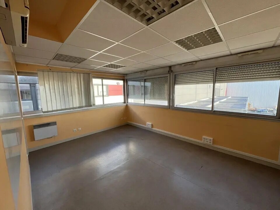 Bureau dans Bayonne à louer Photo de l’immeuble– Image 1 sur 5