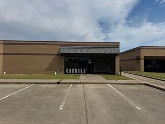Plus de détails pour 1220 E Robinson St, Norman, OK - Local commercial à louer