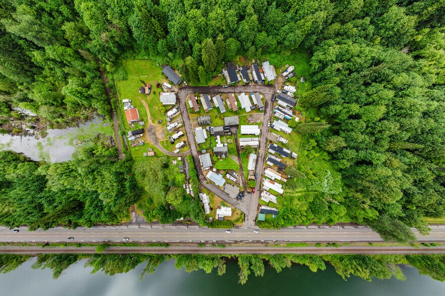 18830 S HIGHWAY 99E, Oregon City, OR à vendre - Photo de l’immeuble – Image 2 sur 5