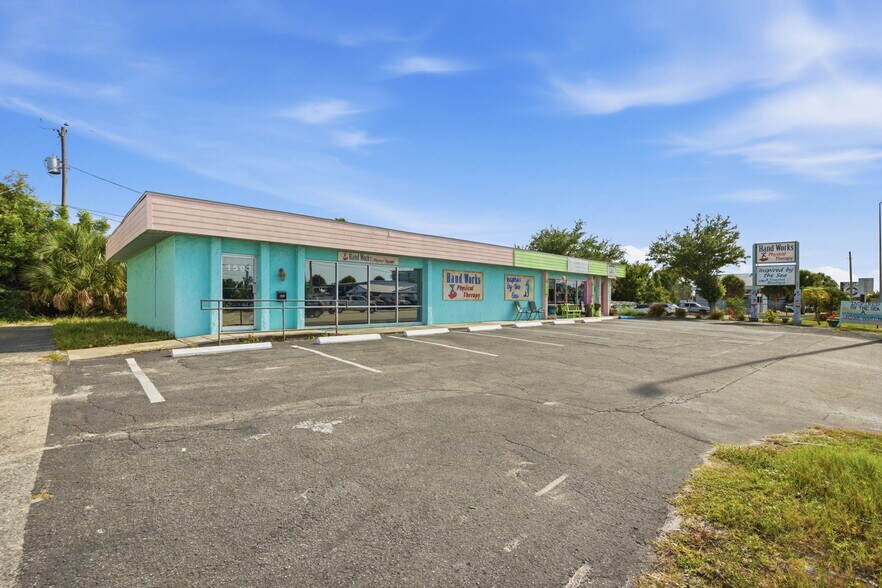 1503 S McCall Rd, Englewood, FL à vendre - Photo de l’immeuble – Image 2 sur 38
