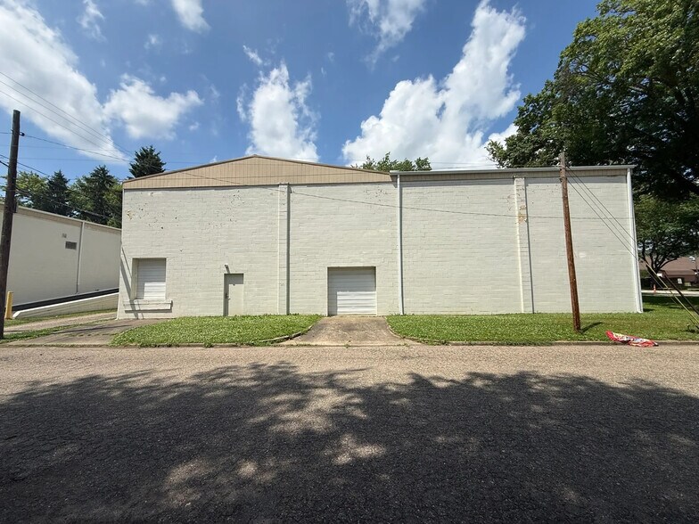 1343 Putnam Ave, Zanesville, OH à louer - Photo de l’immeuble – Image 1 sur 8