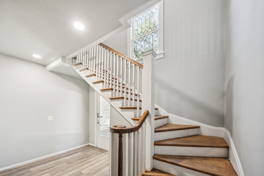 1703 S Quaker Ave, Tulsa, OK à vendre - Photo intérieure – Image 3 sur 40