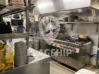 Plus de détails pour Local commercial à louer