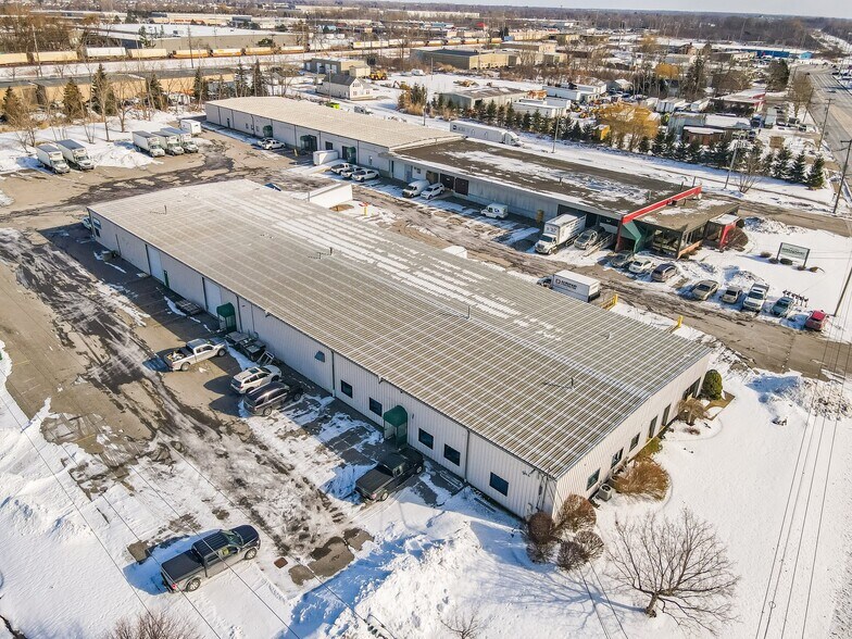 3860 Broadway St, Cheektowaga, NY à louer - Photo principale – Image 1 sur 4