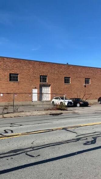 1601 Liberty Ave, Pittsburgh, PA à vendre - Vidéo sur l’annonce professionnelle – Image 3 sur 15