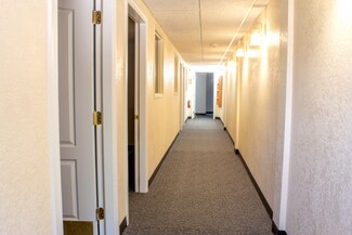 Plus de détails pour 912 N Circle Dr, Colorado Springs, CO - Bureau à louer