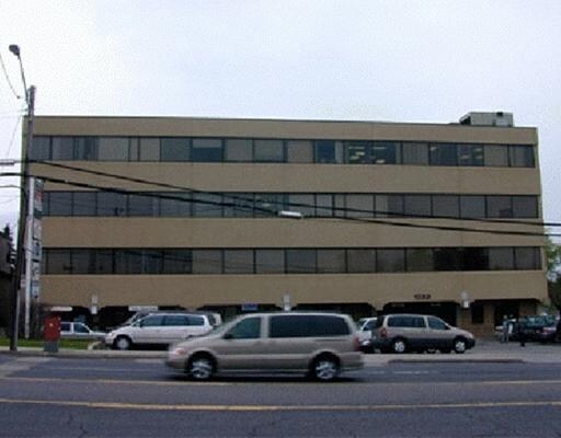 1030 Upper James St, Hamilton, ON à louer - Photo de l’immeuble – Image 2 sur 6