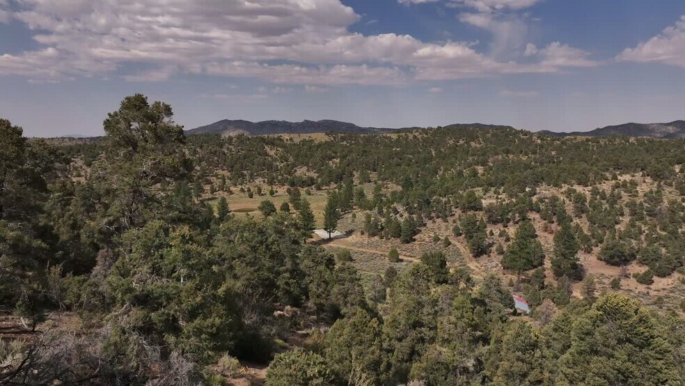 550 Eagle Rdg Ln, Big Bear Lake, CA à vendre - Vidéo sur l’annonce professionnelle – Image 1 sur 35