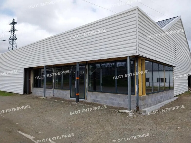 Local commercial dans Landerneau à louer - Photo de l’immeuble – Image 1 sur 6