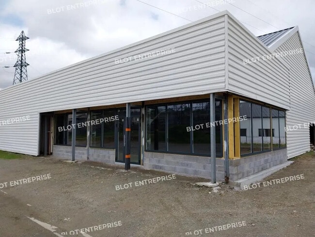 Plus de détails pour Local commercial à louer