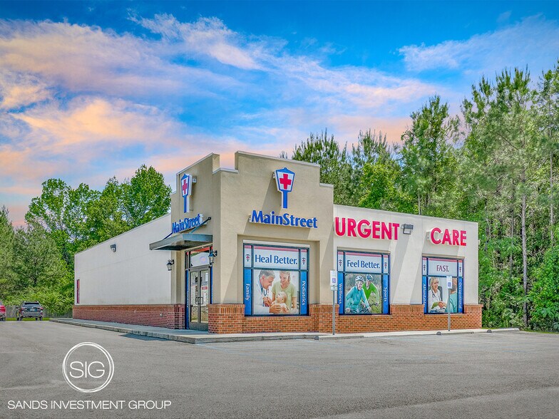 10251 Sorrento Rd, Pensacola, FL à vendre - Photo principale – Image 1 sur 5