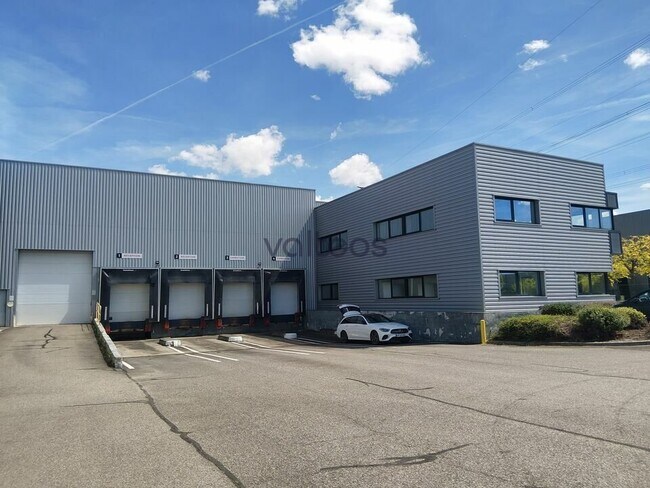 Plus de détails pour Industriel/Logistique à louer