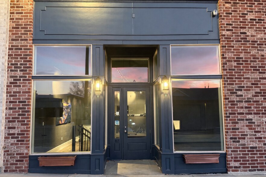 67 S Main St, Pleasant Grove, UT à louer - Photo de l’immeuble – Image 3 sur 6