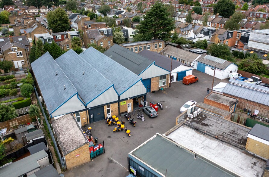 Princes Rd, Teddington à louer - Photo principale – Image 1 sur 5