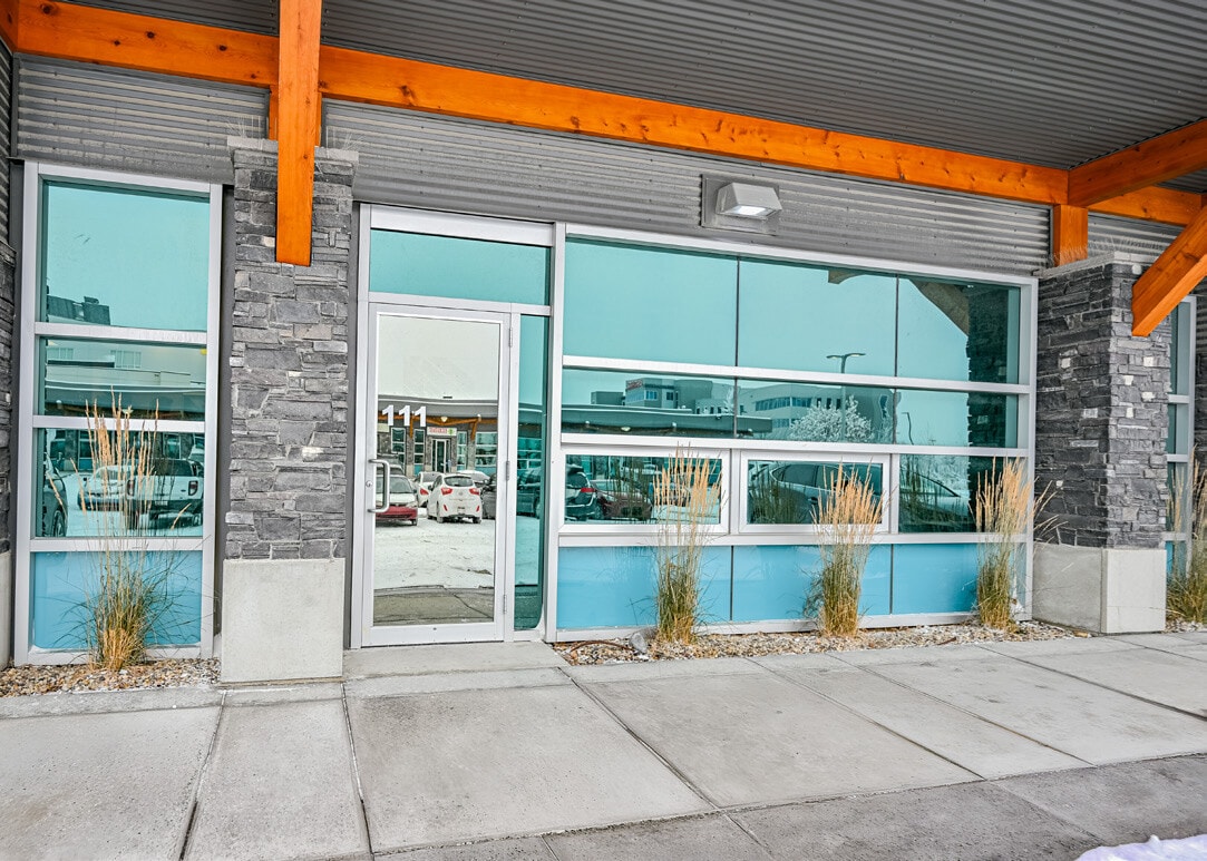 18 Royal Vista Link NW, Calgary, AB à louer Photo de l’immeuble– Image 1 sur 8