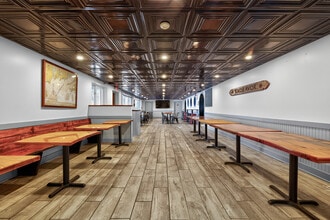 1 Angell Rd, Narragansett, RI à louer Photo intérieure– Image 1 sur 7