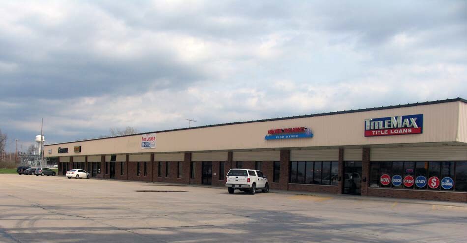 2533-2549 Vandalia St, Maryville, IL à louer Photo principale– Image 1 sur 5