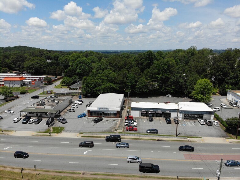 3097 NE Canton Rd, Marietta, GA à vendre - Photo de l’immeuble – Image 3 sur 5