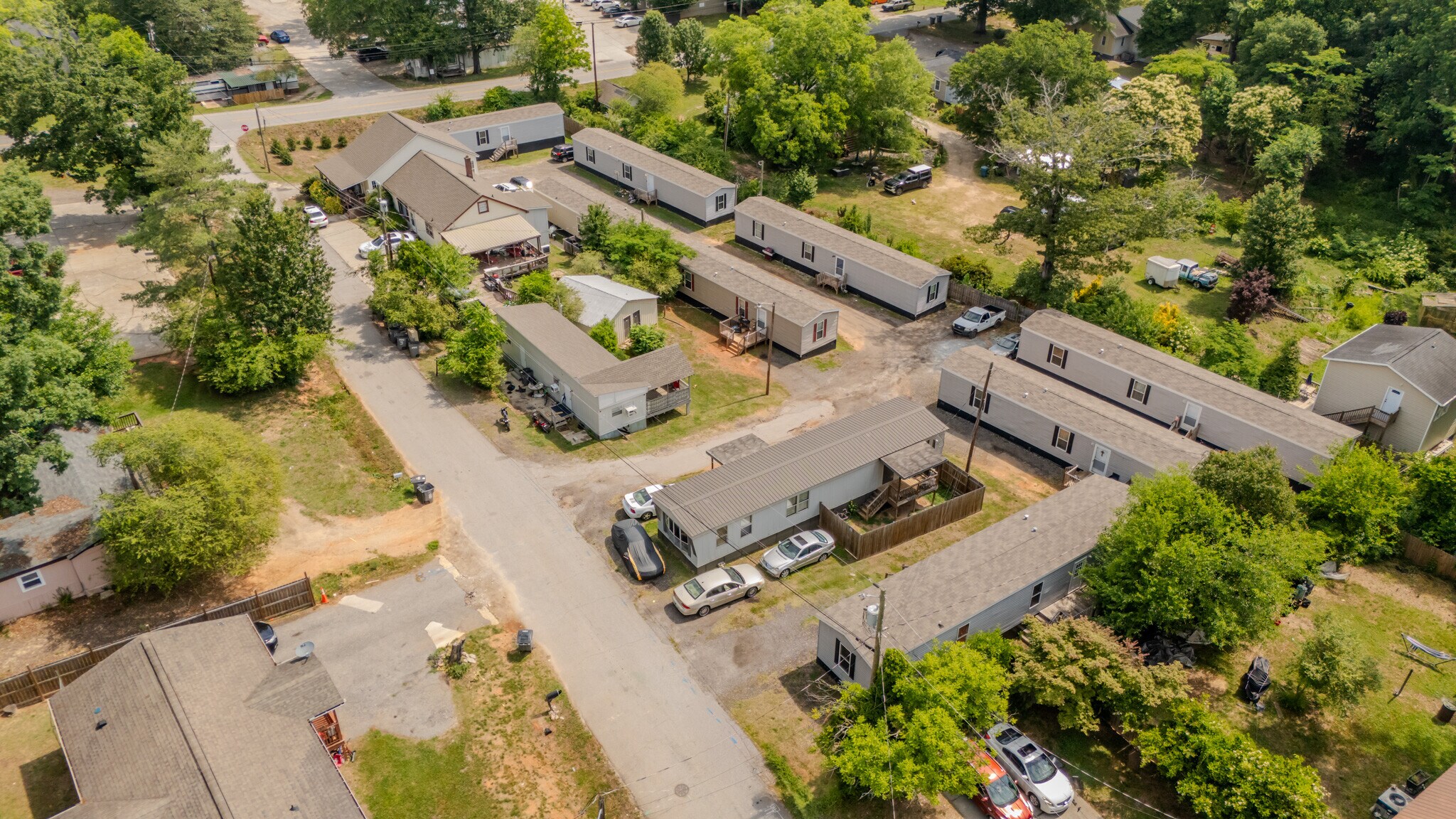 923 W Lee Rd, Taylors, SC à vendre Photo de l’immeuble– Image 1 sur 22