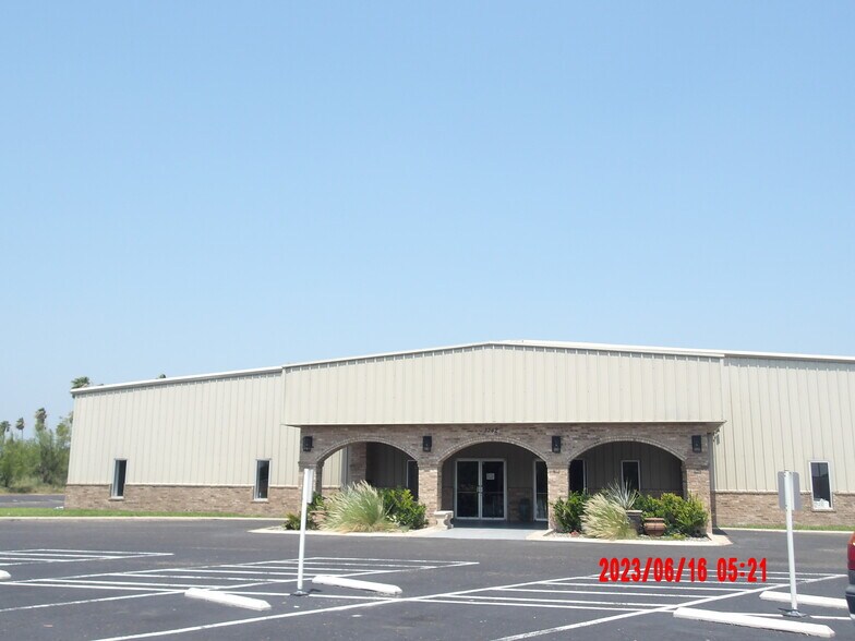 3744 US-77 Frontage rd, Harlingen, TX à vendre - Photo de l’immeuble – Image 2 sur 8