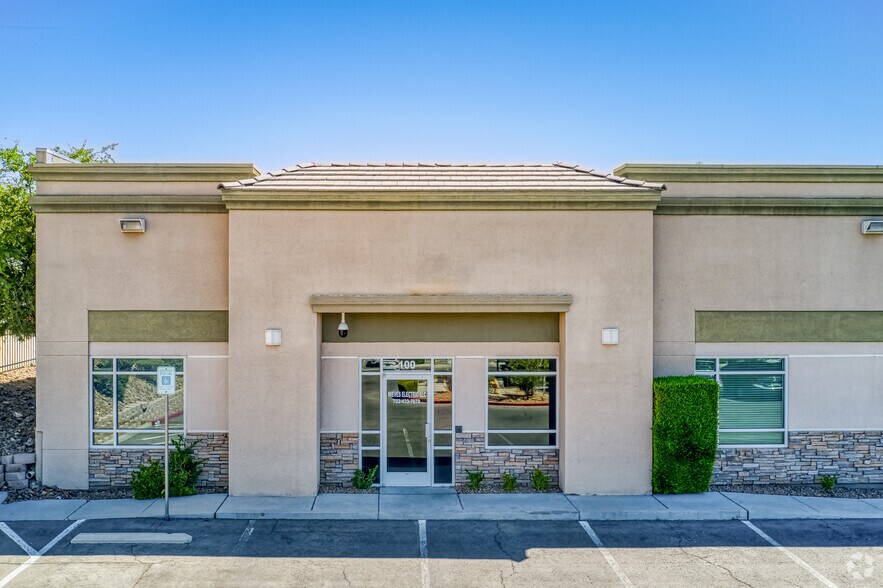 2012 W Sunset Rd, Henderson, NV à louer - Photo de l’immeuble – Image 3 sur 10