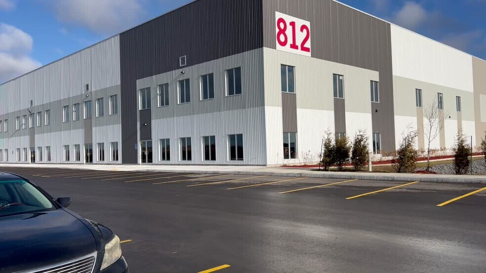 812 Burton Rd, Vars, ON à louer - Vidéo sur l’annonce professionnelle – Image 3 sur 10