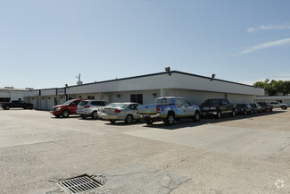 Plus de détails pour 5325 Glenmont Dr, Houston, TX - Local d'activités à louer