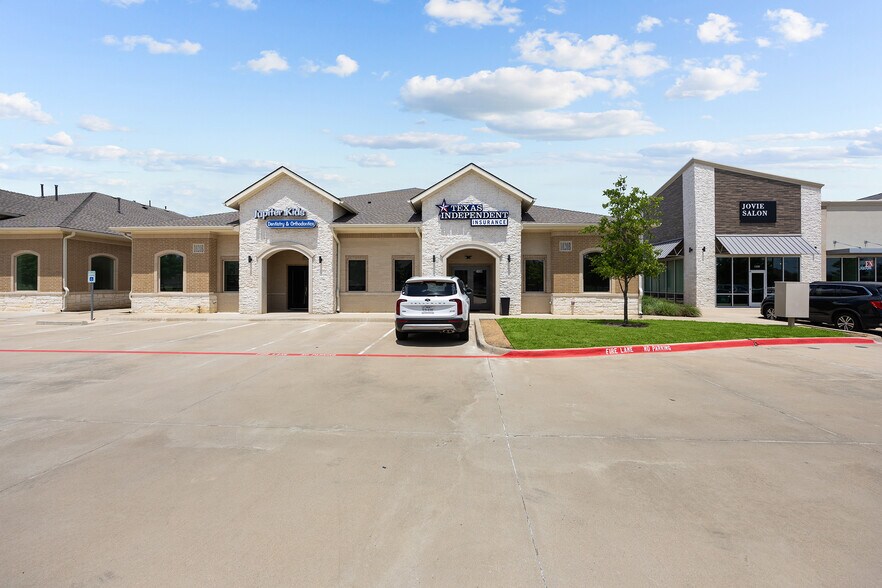 1020 W Exchange Pky, Allen, TX à vendre - Photo de l’immeuble – Image 1 sur 13
