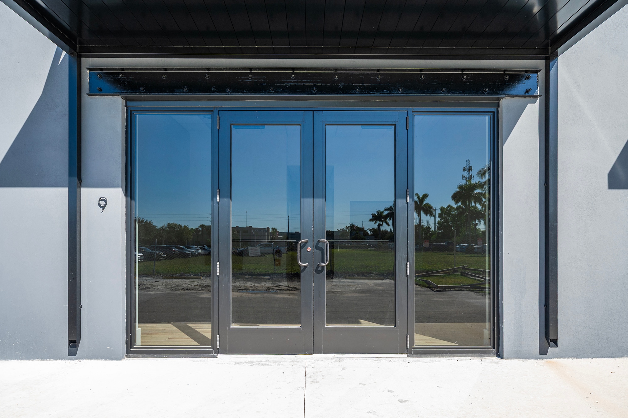 1930 N 30th Rd, Hollywood, FL à louer Photo de l’immeuble– Image 1 sur 13