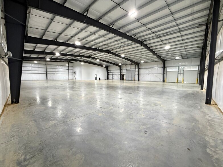 100 War Birds blvd, Spartanburg, SC à vendre - Autre – Image 2 sur 17